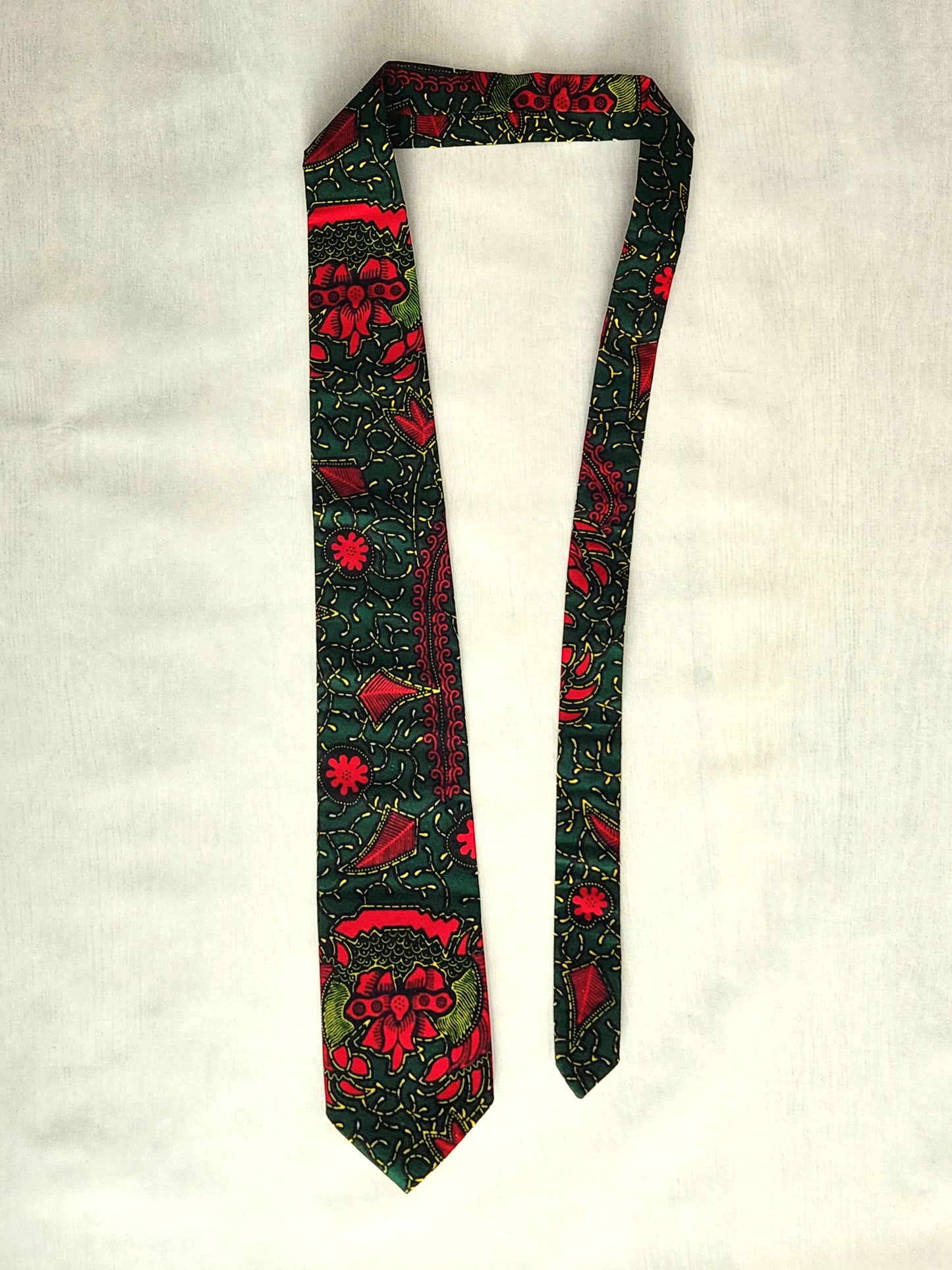 Zinnia Necktie