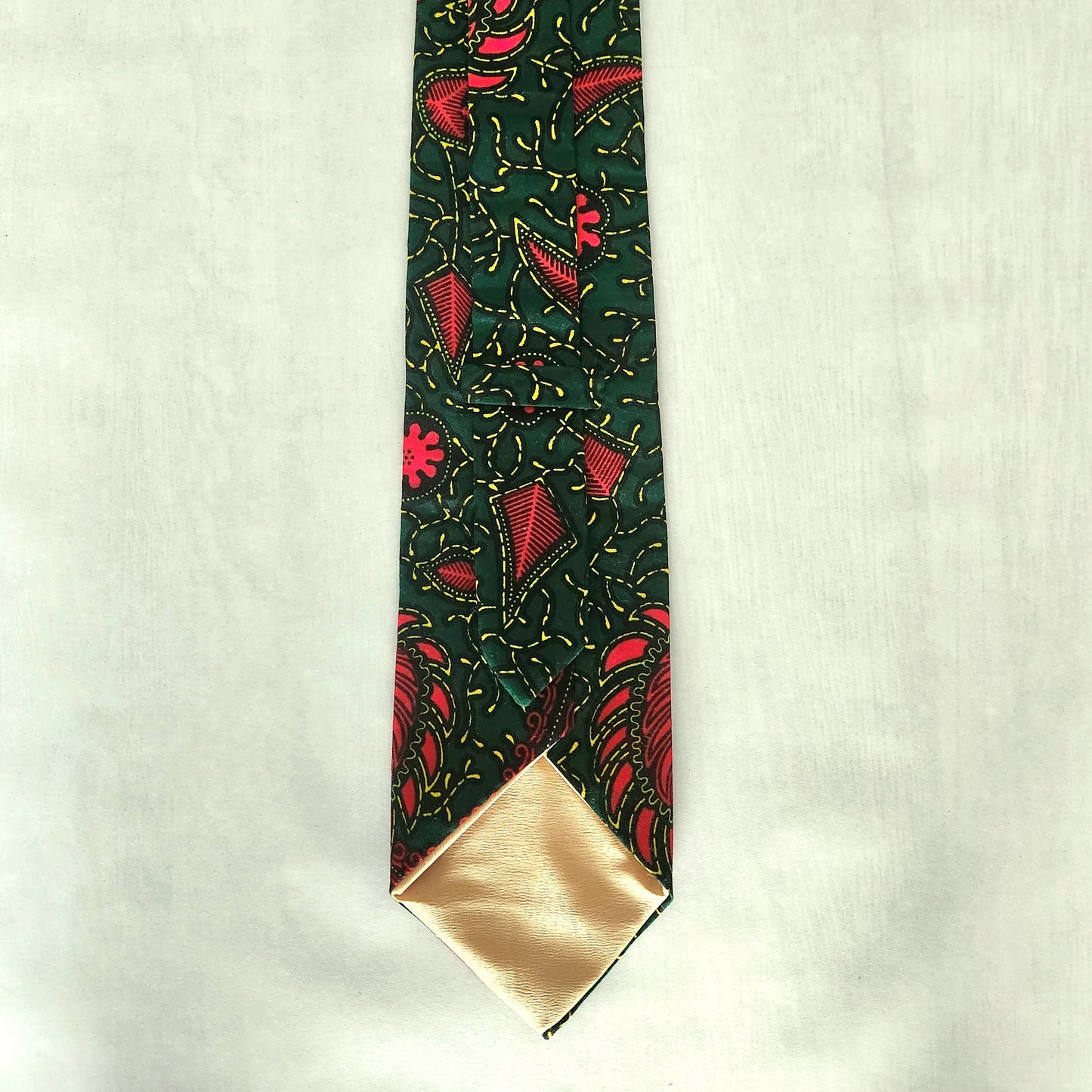 Zinnia Necktie